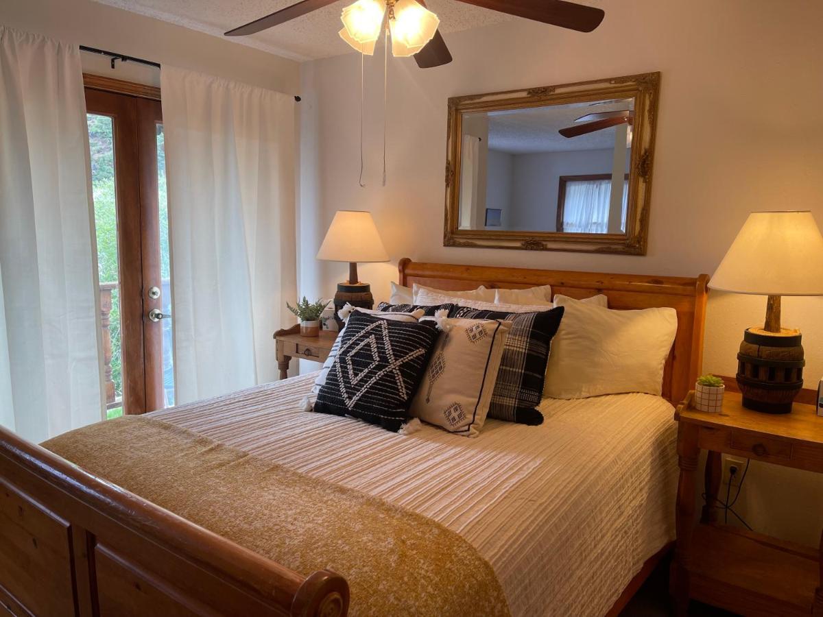 Lady Victoria House With High Speed Wifi Villa เรดริเวอร์ ภายนอก รูปภาพ